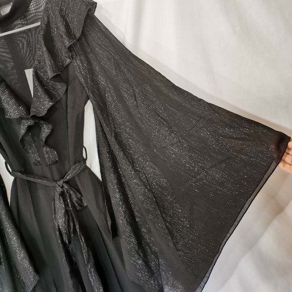 NWT Cien Black Metallic Ruffle Wide-Leg Jumpsuit Mesh Yoke Angel Sleeves Size L - Picture 5 of 11